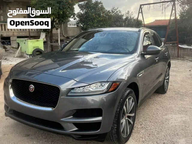2017 Jaguar F-Pace Prestige