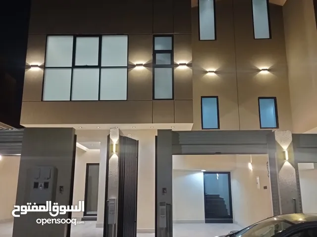 400m2 3 Bedrooms Apartments for Sale in Al Riyadh Az Zahrah