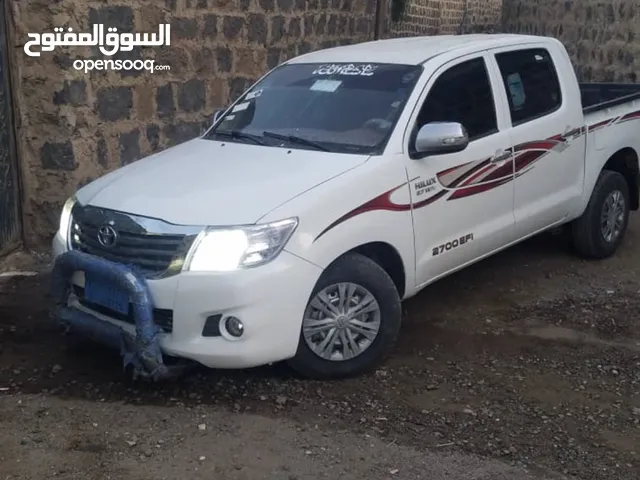 Used Toyota Hilux in Amran