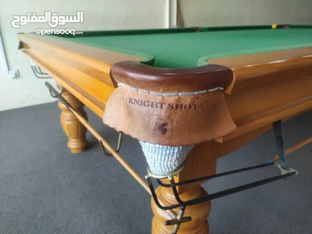 10x5 feet marbal slated professional Snoker table is for sale