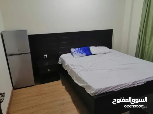 Fully furnished room for rent in sharing flatللإيجار غرفة مفروشه داخل شقة