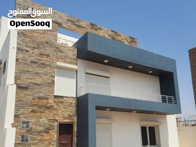 280 m2 More than 6 bedrooms Villa for Sale in Khartoum Bahri