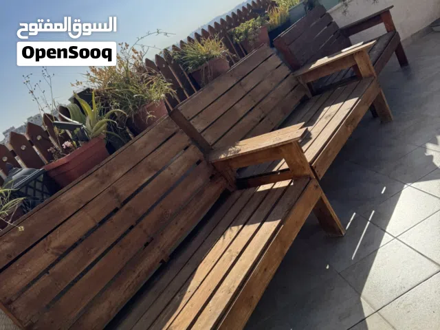 كراسي خشب حجم كبير