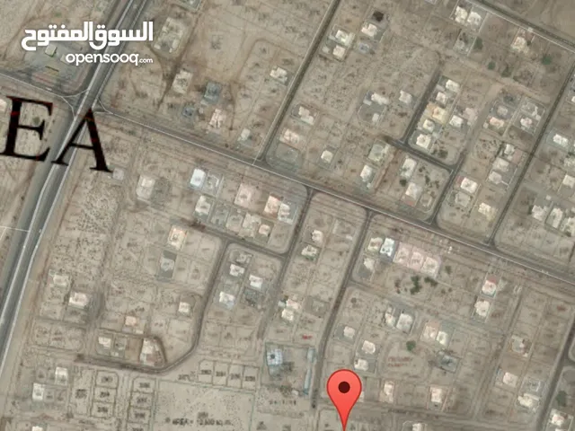 أرض تجارية للايجار أو الاستثمار بالقرب من المسجد وبالقرب من المدينة الرياضية بولاية المصنعة
