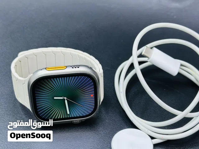 Apple Watch Ultra 49mm natural titanium under 1 months warranty shop with original cable 100% battry