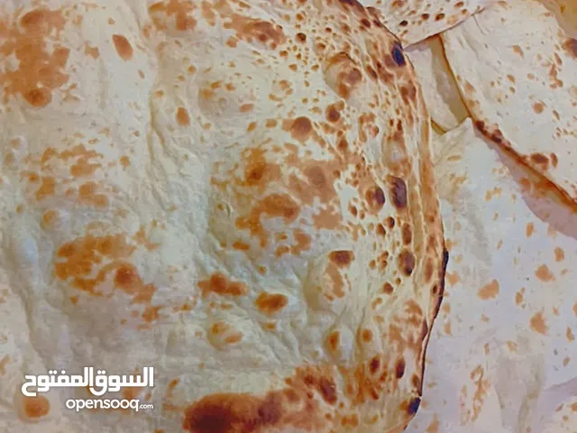 متوفر خبز حسب الطلب