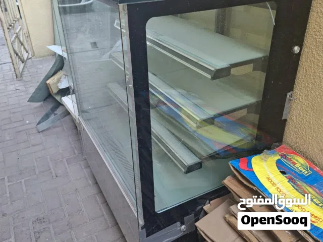 ثلاجة للبيع