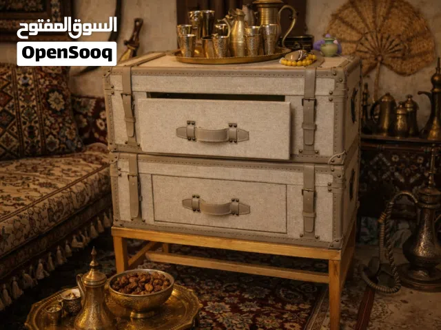 للبيع مقتنيات قطع أنتيك وتحف مميزة للـذوّاقين ومحـبي القطـع القديمة