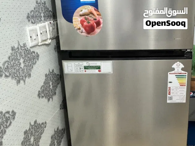 ثلاجه ودبب فريزر استخدام 6 شهور فقط يوجد الكارتين بتاعتهم حاجه بسم الله مشاء الله يوجد غرفه نوم