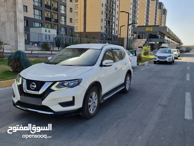 نيسان اكس تريل