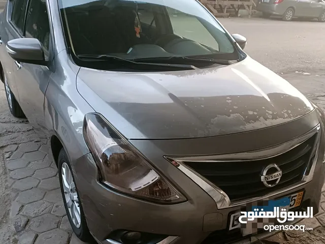Nissan Sunny 2016 in Cairo
