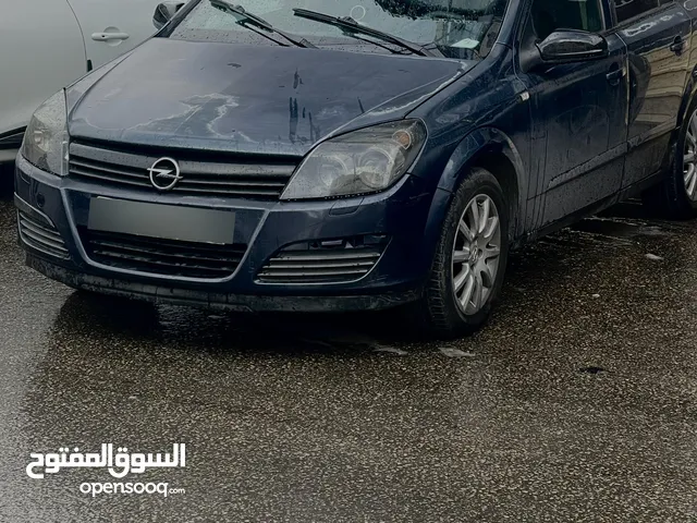 Used Opel Astra in Hebron