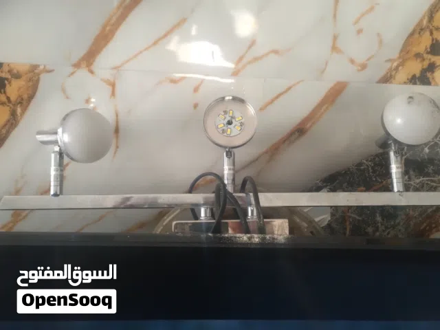 سبوت ديكور اضاءة جانبية