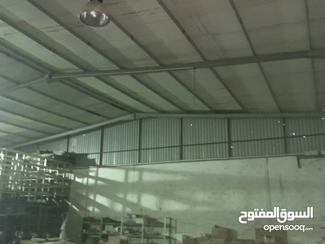 هنقر للايجار 1200م طريق المطار بالقرب من مصحة طرابلس..التفاصيل في الوصف