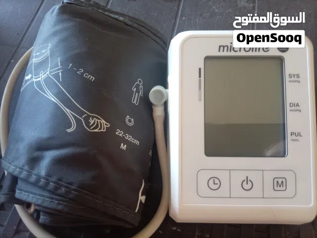 جهاز فحص ضغط الدم