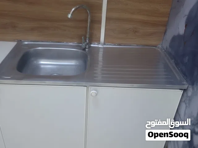 اربع استيديوهات تصبح لصططف شركه