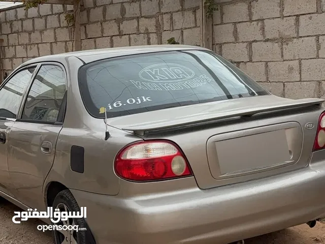 Used Kia Sephia in Mafraq