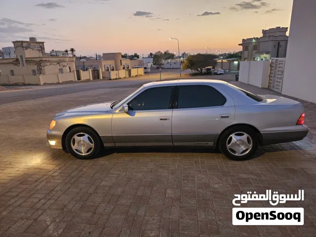 1999 لكزس LS LS 400