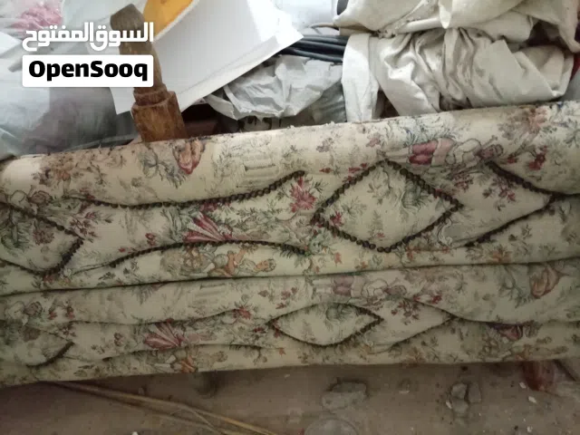 كنب بحاله فوق الممتازه