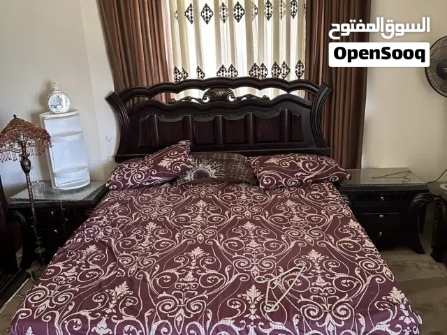 غرفة نوم كامله  مستعمل للبيع