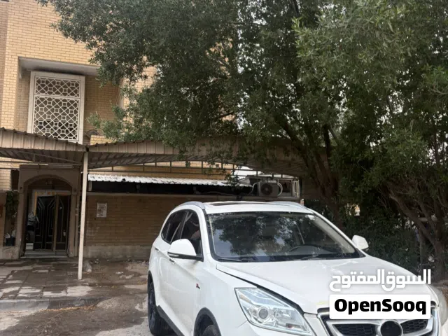 2019 بايك الفئة X Standard
