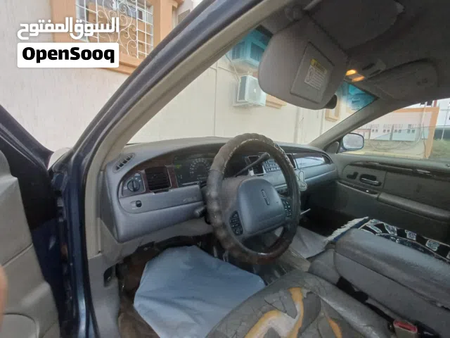 2000 فورد اخرى