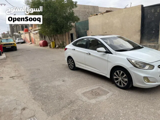 هونداي اكسنت موديل 15 فول مواصفات خليجي