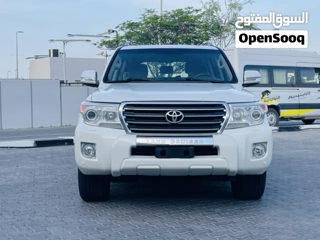 Used Toyota Land Cruiser in Sharjah