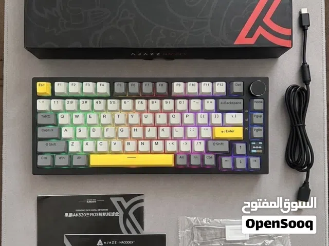 كيبورد من شركه اجاز الميكانيكية Ajazz AK820 Pro إضاءة RGB خلفية قابلة للتخصيص بالكامل