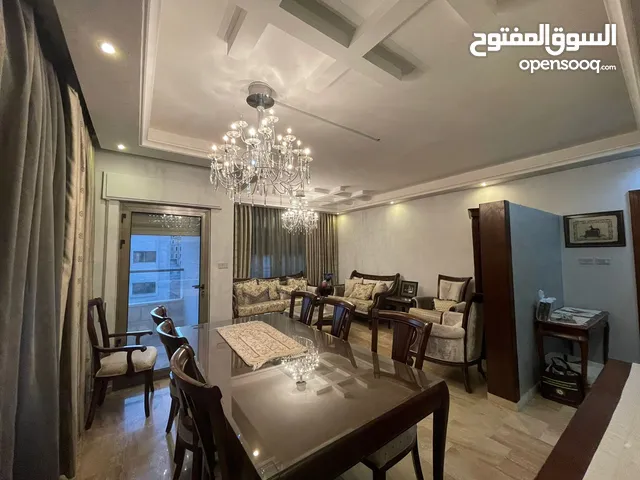 350 m2 4 Bedrooms Apartments for Sale in Amman Khalda
