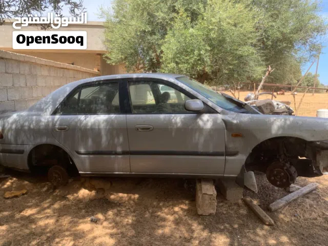 مازدا 626.