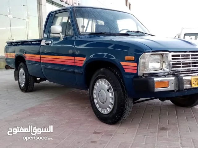 Toyota Hilux 1983 in Muscat