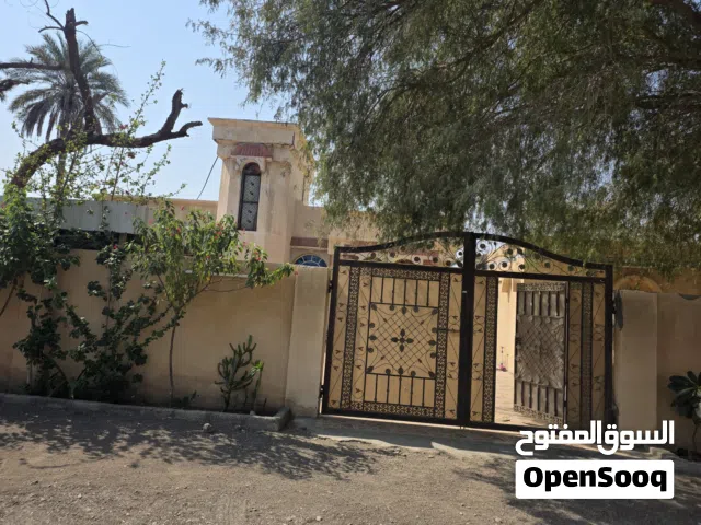 بيع بيت قريب الأحوال المدنيه صحار..