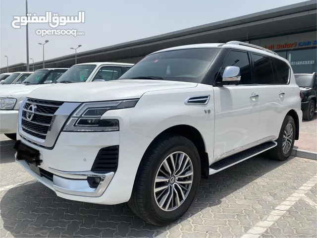 نيسان باترول استيشن بلاتينيوم V6 2020