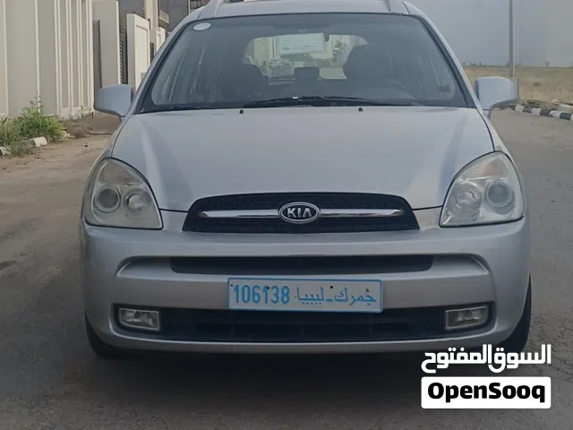 2007 كيا كارينز Standard
