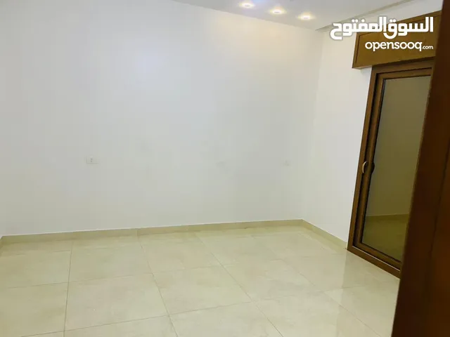 200 m2 2 Bedrooms Villa for Rent in Tripoli Tareeq Al-Mashtal