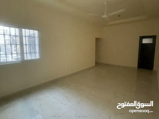130 m2 3 Bedrooms Apartments for Rent in Central Governorate Sanad