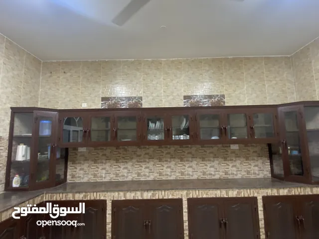 300 m2 5 Bedrooms Villa for Rent in Al Sharqiya Sur