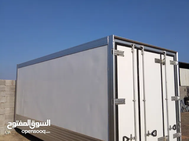 للبيع ثلاجة 5متر تبريد تجميد طراز الشهيلي مجدد