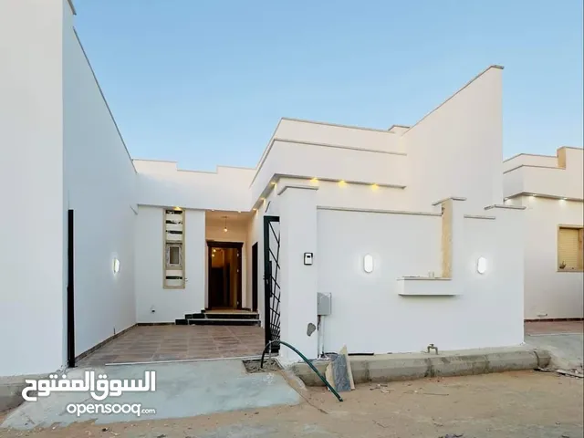125 m2 3 Bedrooms Townhouse for Sale in Tripoli Khallet Alforjan