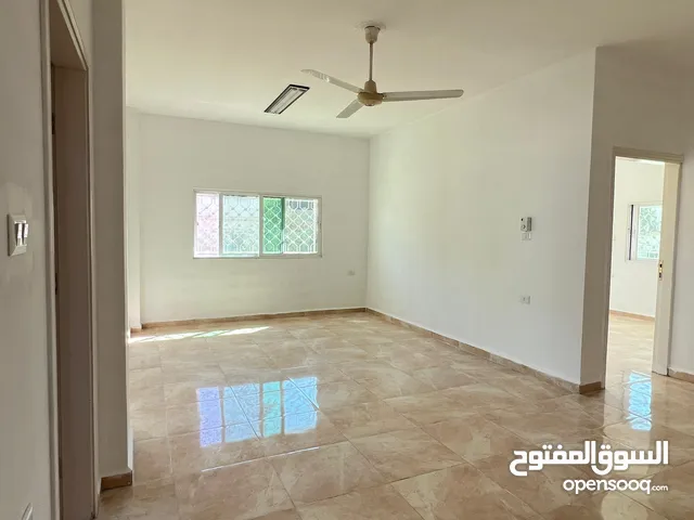 100 m2 2 Bedrooms Apartments for Rent in Zarqa Jabal Al Ameer Hamza