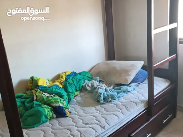 تخت طابقين تفصيل خشب زان صولد بوكس جوارير من الاسفل مع فرشات 200 دينار