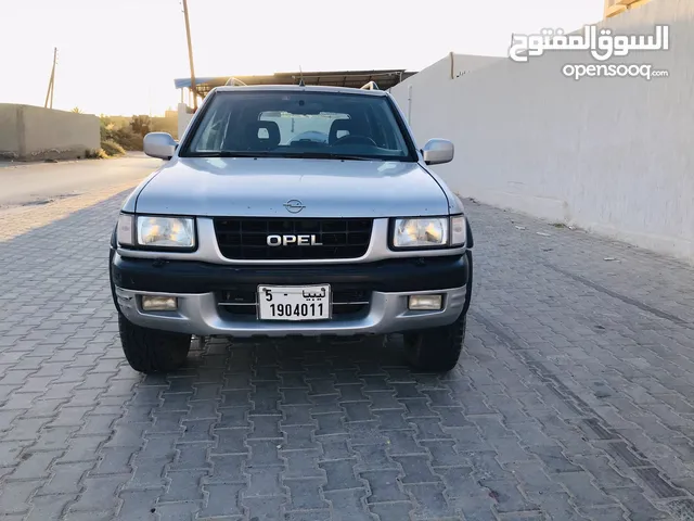 Used Opel Frontera in Zawiya