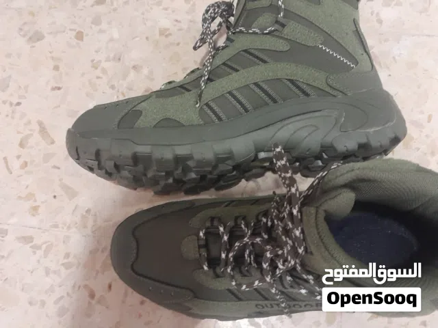 حذاء جديد ماركة