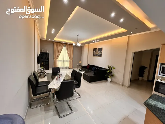 200m2 2 Bedrooms Apartments for Rent in Manama Juffair