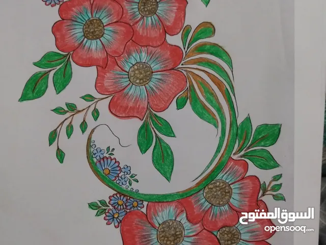 رسم بالالوان الخشبيه