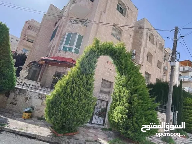 140 m2 3 Bedrooms Apartments for Sale in Amman Medina Street