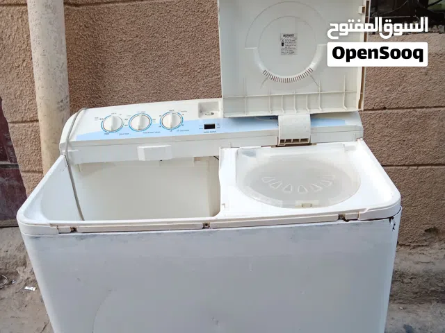 غساله عشره كيلو شغال جاهز السعر قطاف من هدره 25000 ألف ريال يمني وسبب البيع بهذا السعر الا للحاجه