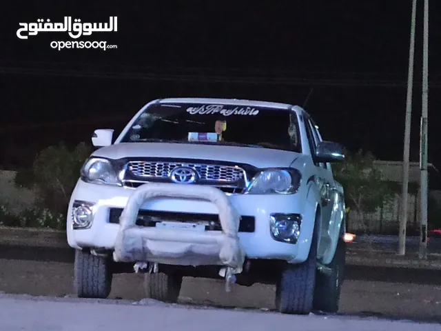 Toyota Hilux 2010 in Aden