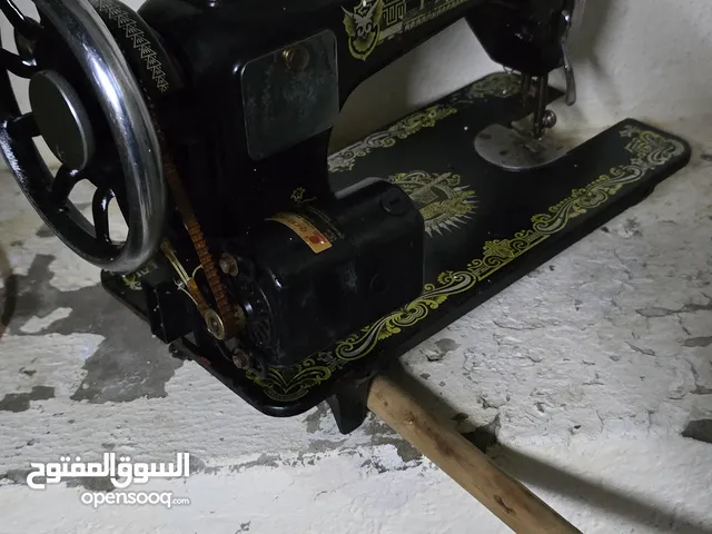 مكنة خياطة مستعمله
